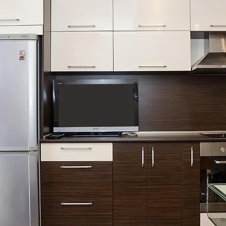 Beautiful 1bd Near The Centre Of