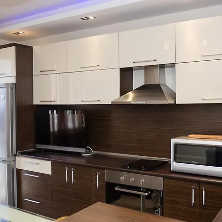 Beautiful 1bd Near The Centre Of * Varna