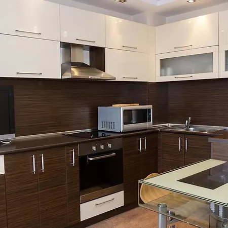 Beautiful 1bd Near The Centre Of Apartamento Varna